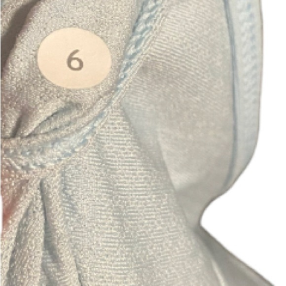 Lululemon No Limits Tank - Picture 4 of 7